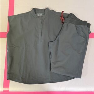 FIGS bonsai Scrub Set